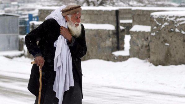 Emergenza gelo in Afghanistan: 27 bimbi morti nel nord del Paese