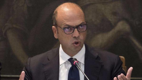 Caso Regeni, Alfano: "Ad ambasciatore mandato per scoprire verità"