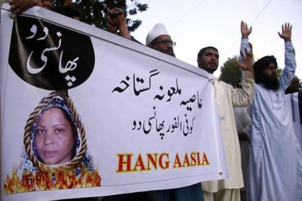 Pakistan, famiglia Asia Bibi: se assolta dovrà lasciare il Paese