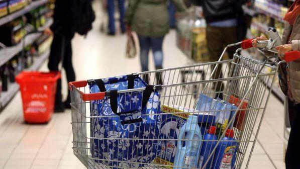 Istat: "Cresce il potere d'acquisto delle famiglie dell'1,8% sull'anno"