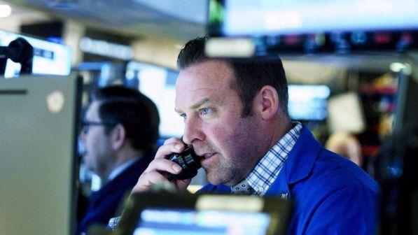 Wall Street chiude in netto calo: Dow Jones -1,77%, Nasdaq -2,5%