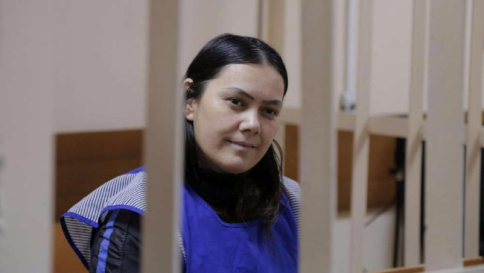 Mosca, in tribunale la babysitter-killer che ha decapitato la piccola Nastia