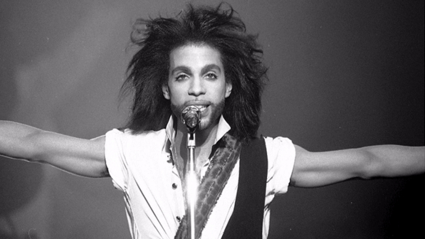 Prince, 700 persone pretendono la sua eredità