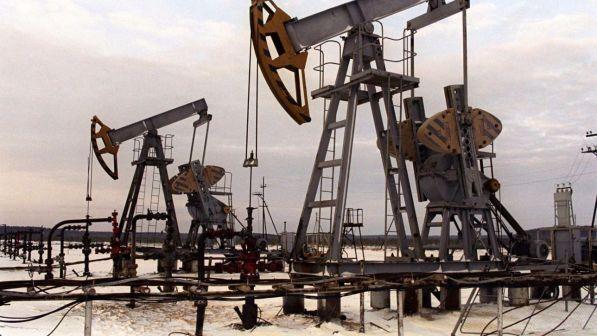 Kuwait, perdita in giacimento petrolio: dichiarato stato d'emergenza