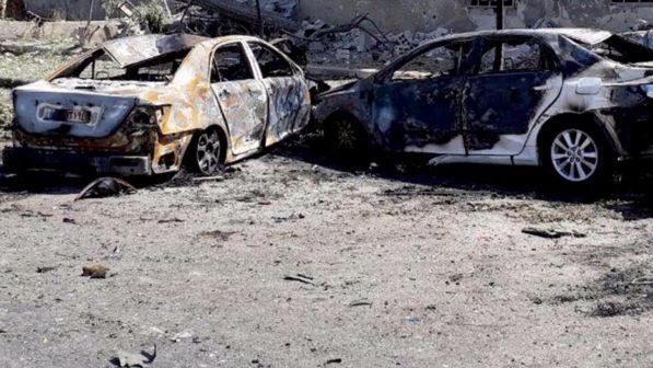 Iran, autobomba contro polizia nel sud-est: 3 morti
