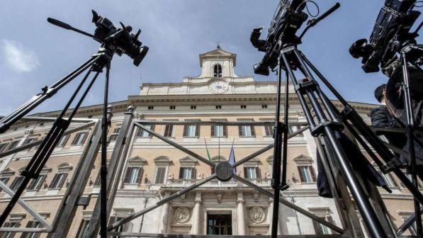 La casta della Camera? Gli idraulici,stipendi fino a 154mila euro | Montecitorio costa come l'Europarlamento di Strasburgo