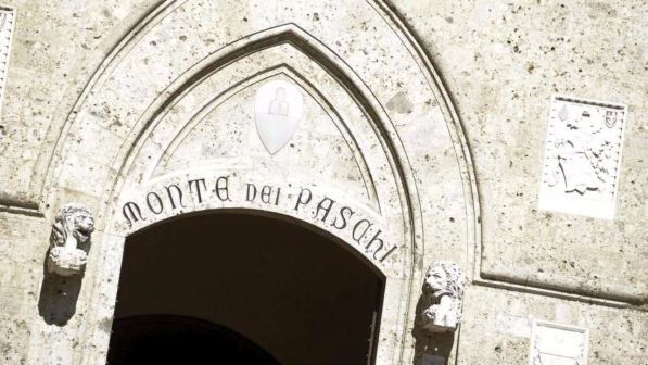 Mps, si dimette il presidente Massimo Tononi: resta fino all'approvazione del piano industriale