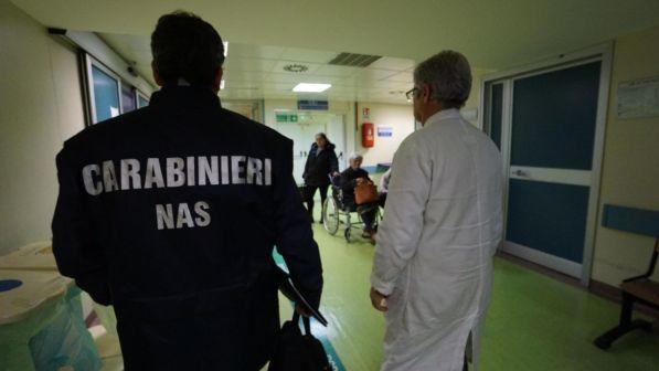 Napoli, trovata una formica sul volto di un paziente ricoverato in Rianimazione | Direttore Asl: "Inverosimile"