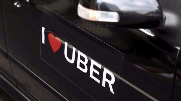 Taxi, Uber: "Possiamo offrire più servizi, si apra il mercato alla concorrenza"