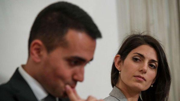 Rom minacciati, Di Maio: "Non sono irritato con la Raggi, ok solidarietà"