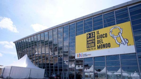 Salone del Libro di Torino: esclusa Altaforte, Mattarella ricorda Primo Levi