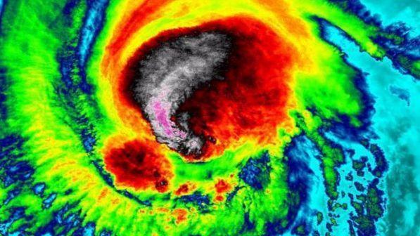 Caraibi, uragano Maria raggiunge categoria 4 su 5