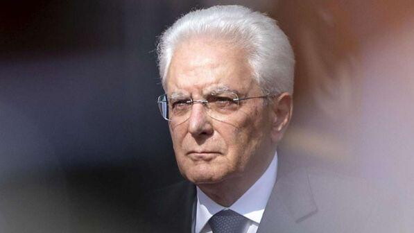 #Mattarelladimettiti: sull'attacco hacker al Quirinale indaga pool antiterrorismo