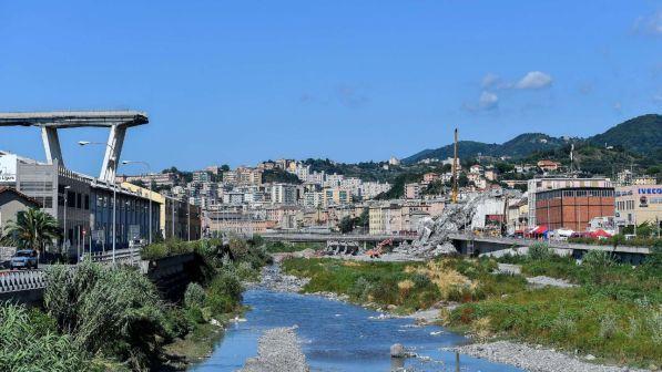 Crollo Genova, a febbraio lettera di Autostrade: "Ponte non sicuro" | Il Gruppo: "Non era un allarme"