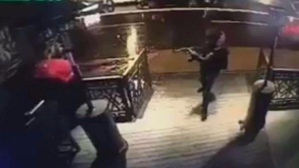 Strage Istanbul, coinvolta una bresciana: ferita in modo lieve