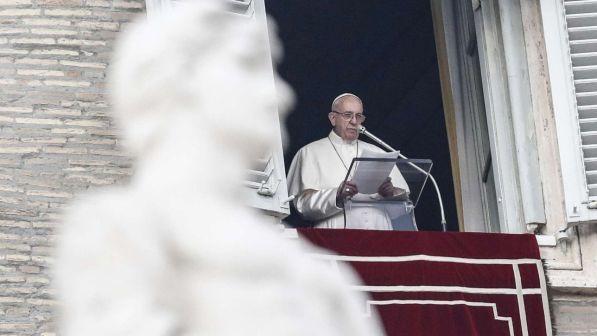 Papa prega per malati di ebola: auspico elezioni regolari in Congo