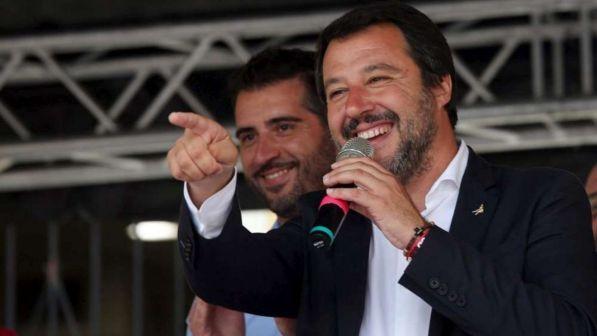 Iva, Salvini: "Non aumenterà, devono passare sul mio corpo"