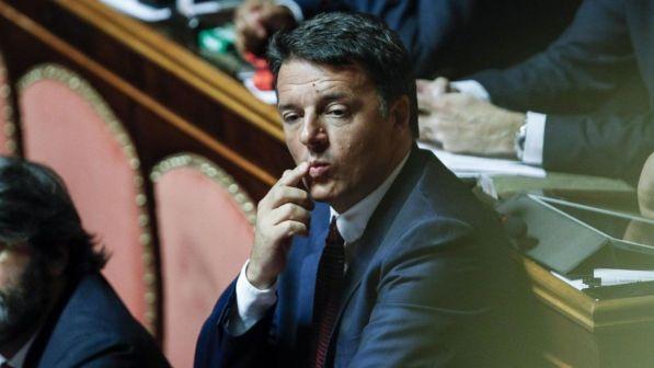 Renzi: "Faremo ciò che serve al Paese. Voteremo la fiducia e faremo proposte concrete"