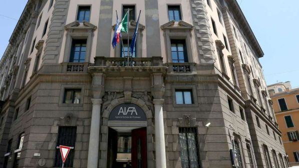 Salute, allerta Aifa: "Sui social diffuse false liste di farmaci con ranitidina"