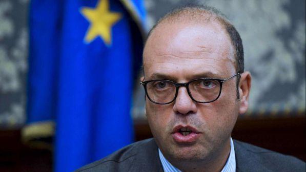 G8, il ministro Alfano: "Considerare il rientro della Russia"