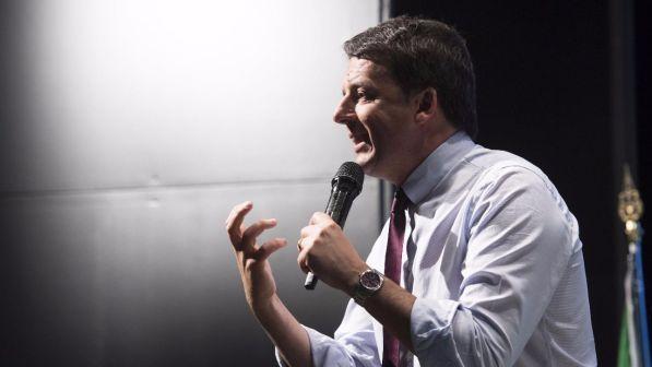Renzi: "Inaccettabili le parole di De Luca, solidarietà a Rosy Bindi"