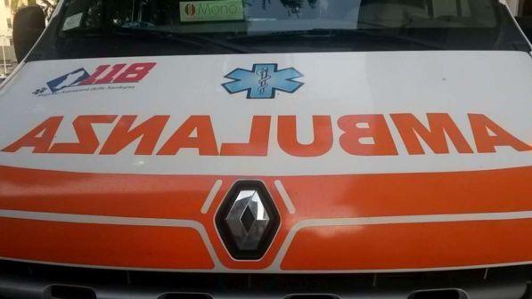 Cagliari, donna scivola in mare con la sedia a rotelle e muore