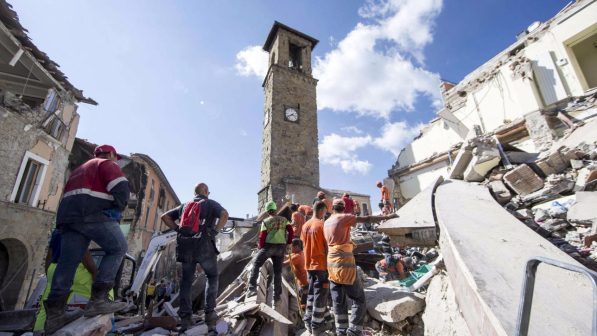 Sisma, Protezione civile: 292 le vittime, circa 2.900 gli assistiti