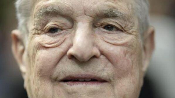 Botta e risposta Soros-Salvini: "Pagato da Putin?", "Mai un euro"
