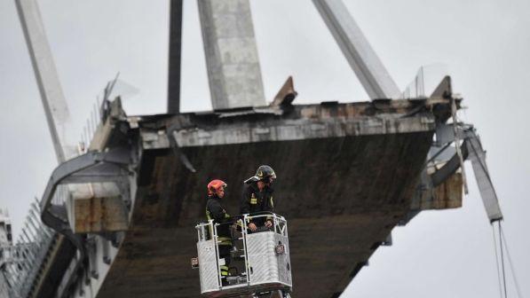 Crollo ponte, Autostrade: pedaggi liberi nel nodo di Genova