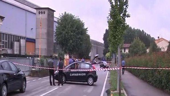 Vicenza, evade dai domiciliari, uccide la moglie e fugge: poi si suicida