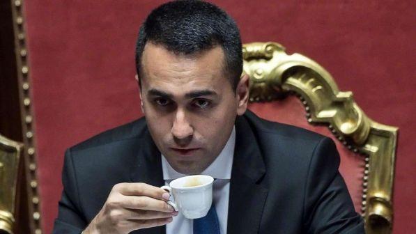 Di Maio, sul lavoro presto un "decreto dignità" per smantellare il Job Act