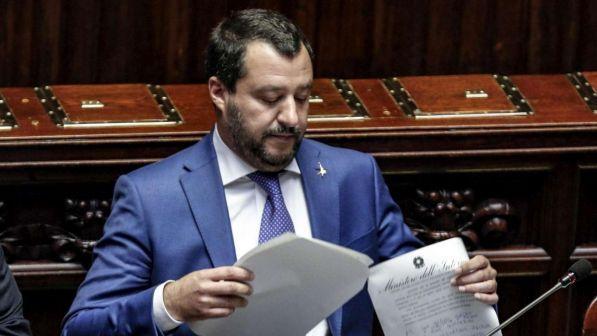 Salvini: a noi non interessa il condono, rispettiamo il contratto