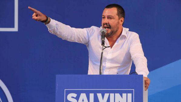 Catalogna, Salvini: "Fanno come contro la Lega, è una vergogna"