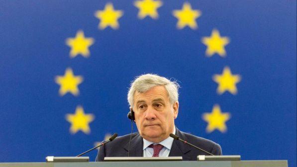 Catalogna, Tajani: Carles Puigdemont non è perseguitato politico