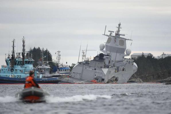 Norvegia, collisione tra nave militare e petroliera: ci sono feriti