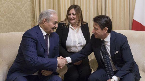 Summit Palermo, Conte ad Haftar: "Compromesso arte di leadership"