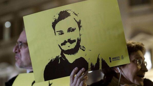 Regeni, lettera dei genitori al Bundestag e ai deputati italiani: "Richiamare ambasciatori dall'Egitto"