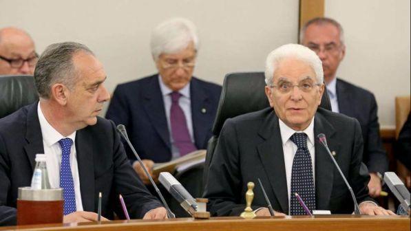 Migranti, Csm: massimo sostegno al procuratore Zuccaro