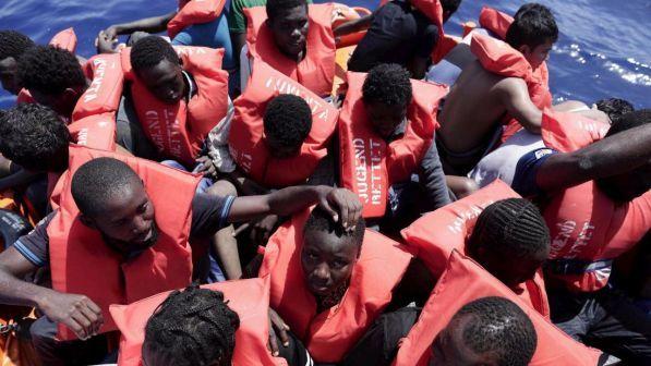 Migranti, a Tallin l'Italia non avrà alcuna risposta dall'Unione europea