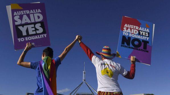 Australia, il Parlamento riconosce i matrimoni gay