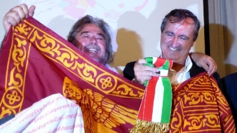 venezia elezioni comunali sindaco luigi brugnaro festeggiamenti