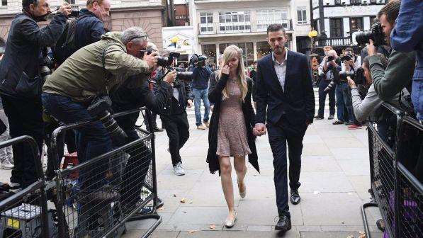 Charlie Gard, i genitori si arrendono: non vedrà il primo compleanno