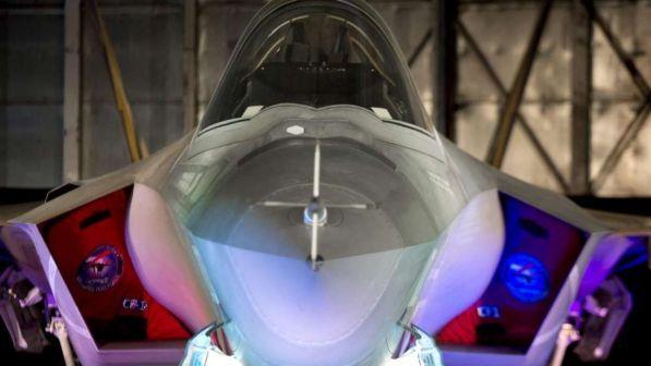 F35, Conte e M5s frenano sulle future commesse | Salvini critico: nessun passo indietro
