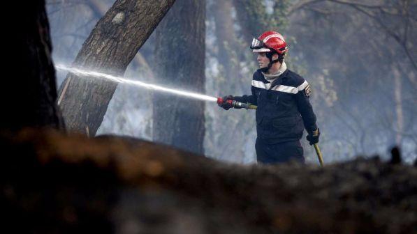Incendi in Francia, nel Sud del Paese evacuate 10mila persone