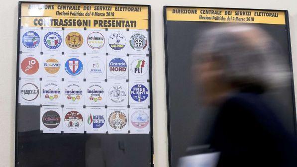 Elezioni: presentati al Viminale in un giorno simboli di 55 partiti