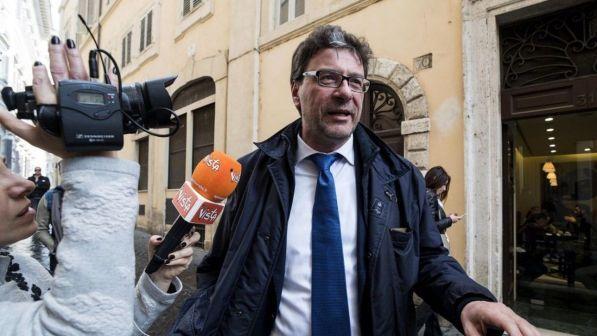 Governo, Lega: "Ok patto alla tedesca, ma prima un passo indietro"