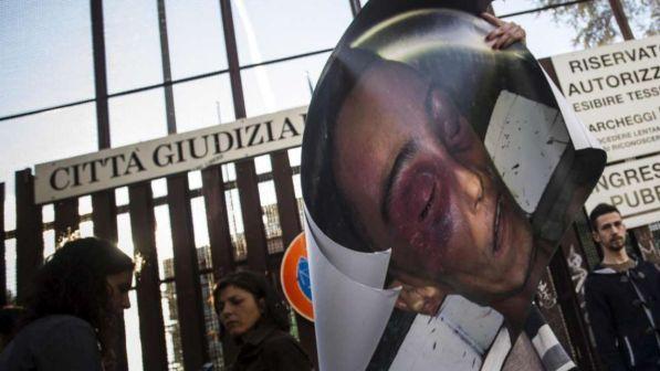 Caso Stefano Cucchi, il legale: "Manomessa la radiografia"