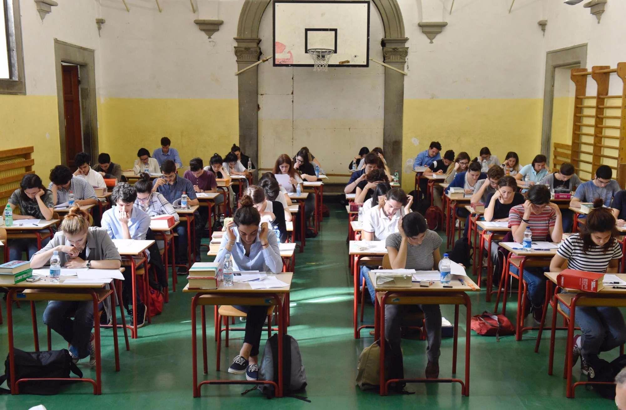 Maturità 2017, la carica dei 454.590 maturandi