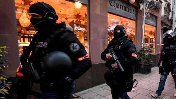 Strasburgo, deceduto uno dei feriti: sale a 5 bilancio dei morti