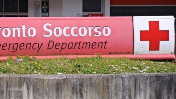 Novara, cade nel laghetto del ristorante: grave bambino di 5 anni
